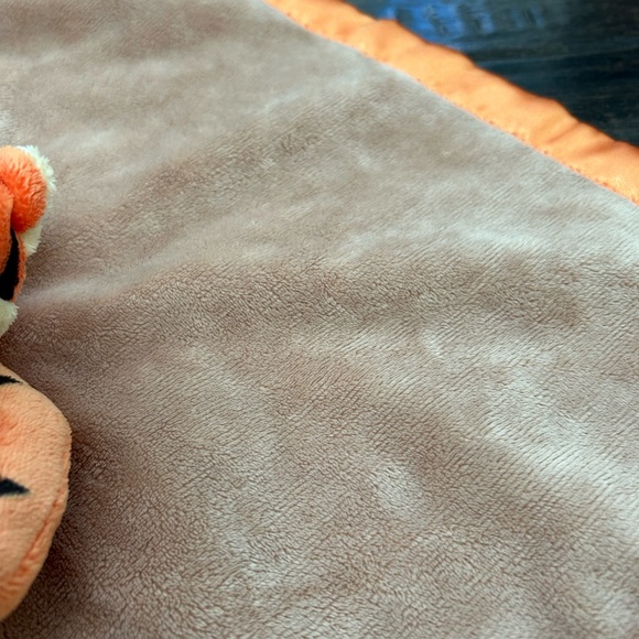 Disney Baby Tigger Plush Security Blanket Lovey Orange 14” Square - Picture 12 of 15